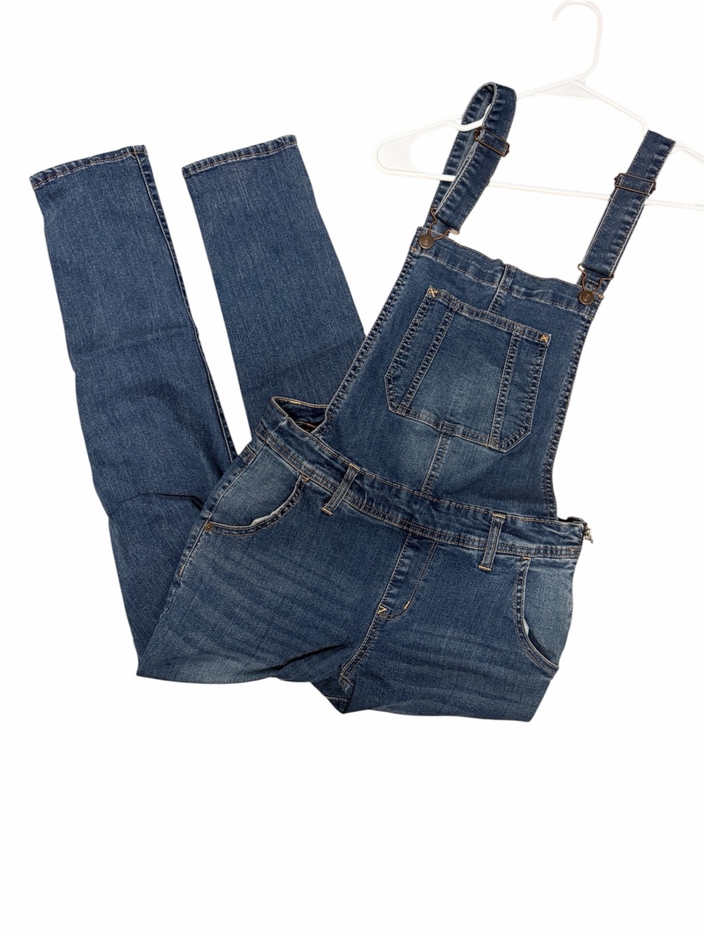 WallFlower Women’s Medium Wash Denim Overalls Size M/8 Skinny Stretch Bib Jeans